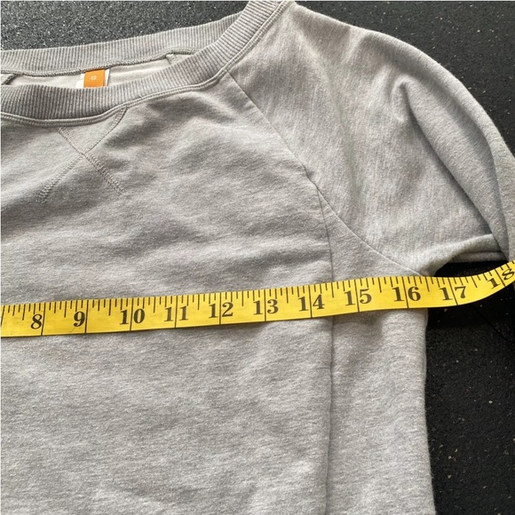 Lucy Sweatshirt Womens Size XS Gray  Neck Pullover Ladies Top Slit Sides - Picture 8 of 9